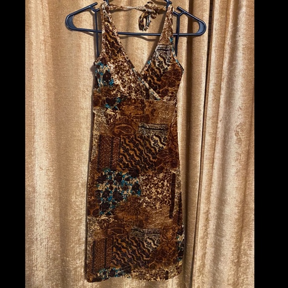 Soft velvety stretchy boho print halter dress - Picture 2 of 5